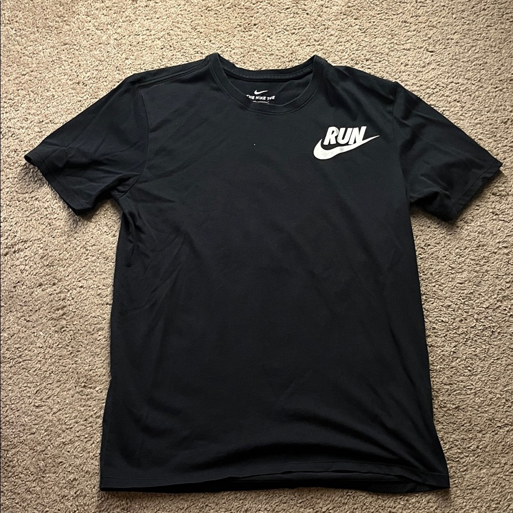 Nike Men's T-Shirt